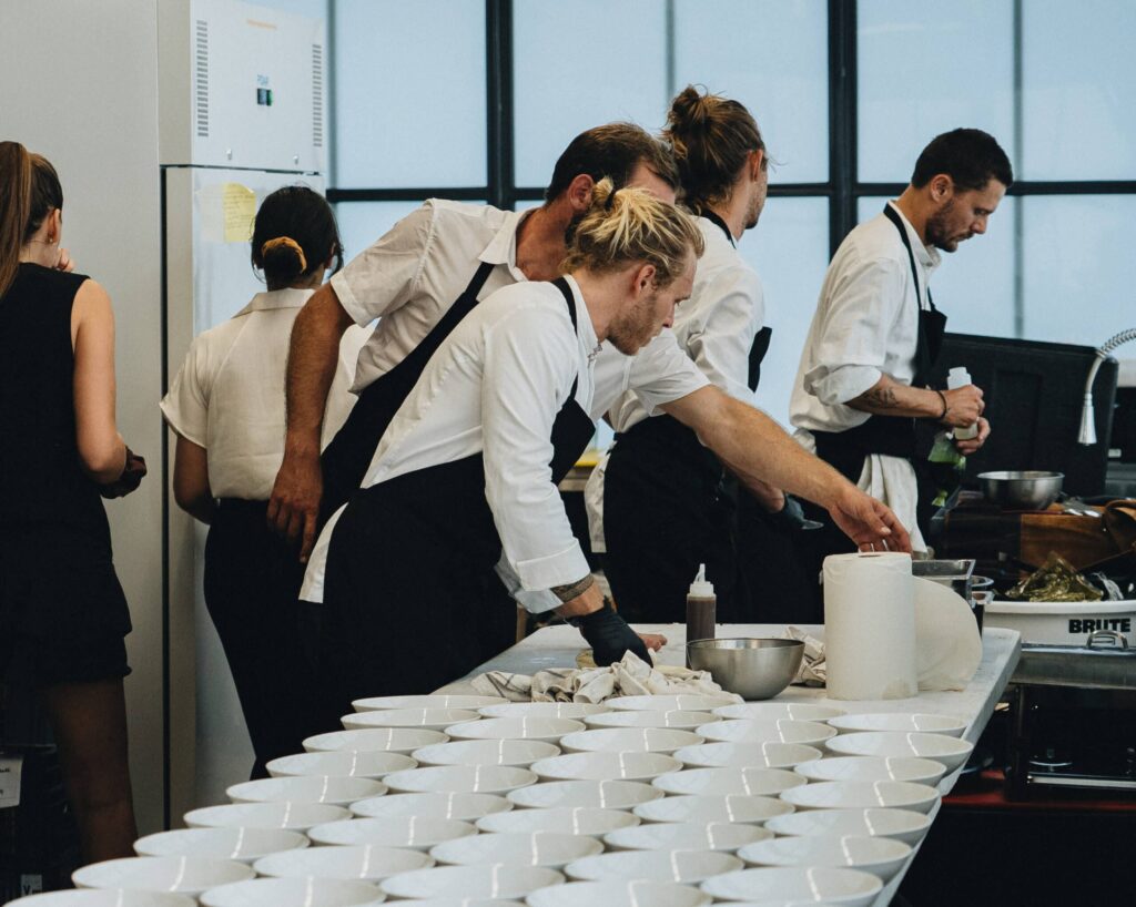 équipe chef traiteur mariage Biarritz UMAMI